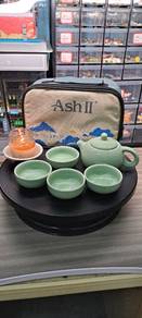 Tea Set with Cover