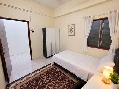 Room in Nilai, NSN