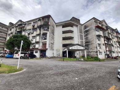 Apartment For Auction in The Astaria