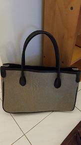 Unisex Messenger bag For Sale
