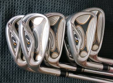 LEFTY Taylormade Golf Irons Set 3-PW Steel Shaft 