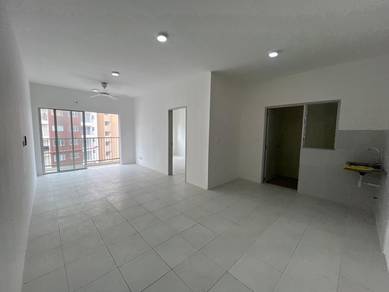 Condominium For Rent in Residensi Sateria