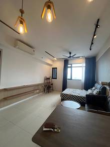 Service Residence For Rent in Chambers