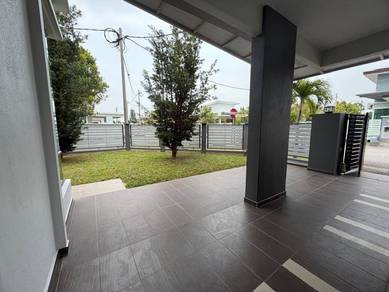 Bungalow House For Sale in Paya Rumput,MLK