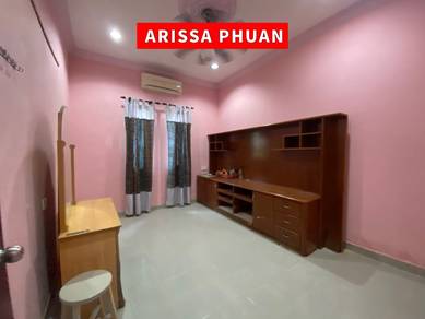 Semi-Detached House For Rent in Bayan Baru,PNG