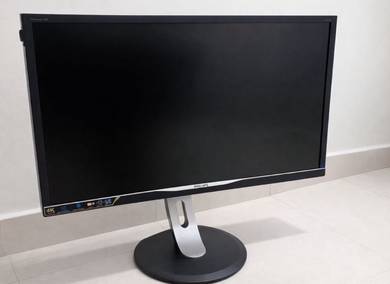 curved monitor 4K