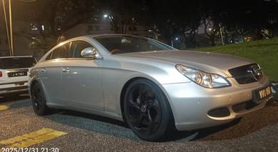 Mercedes Benz CLS350 350 CGI (CBU) in Kepong, KUL
