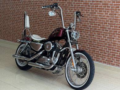 Harley-Davidson Seventy-Two