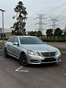 Mercedes Benz E250 250 CGI BlueEFCY AVNTGRDE(CKD) in Johor Bahru, JHR