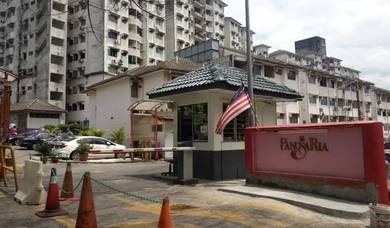 Condominium For Sale in PangsaRia