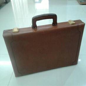 Renwick Leather Briefcase