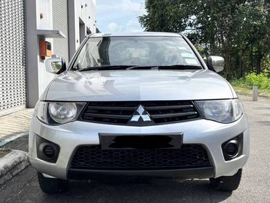 Mitsubishi Triton LITE in Old Klang Road, KUL