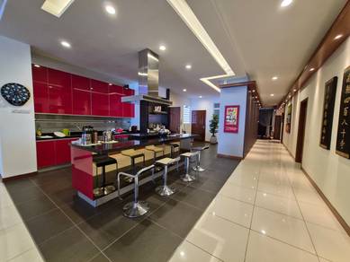 Condominium For Sale in SkyHome