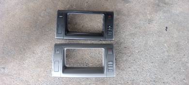 Toyota Estima Acr50 radio panel cover