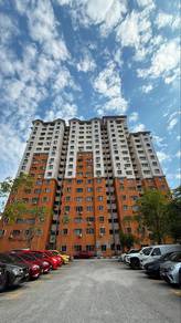 Apartment For Sale in Pangsapuri Putra Damai