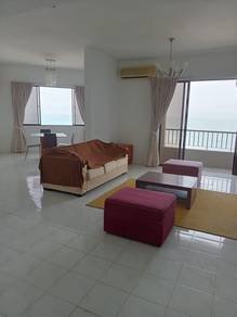 Condominium For Sale in Miami Green