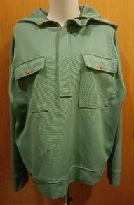 Green Pullover Hoodie with Pockets