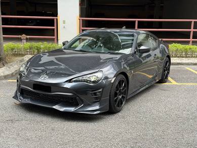 Toyota 86 AUTOMATIC in Desa Petaling, KUL