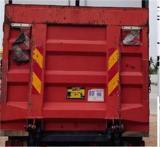 PHE Tail Lift 1.5ton Used