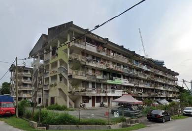 Apartment For Sale in Taman Cheras Permai