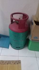 rak dapur. siap dapur tong gas