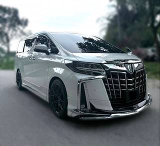 Toyota Alphard SC in Damansara, KUL