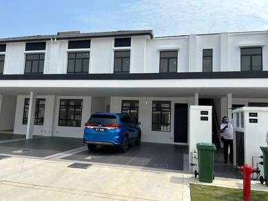 Townhouse For Sale in Puncak Alam,SGR