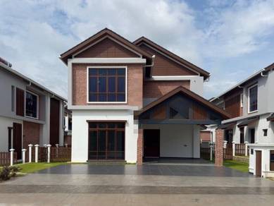 Bungalow House For Sale in Setia Alam,SGR
