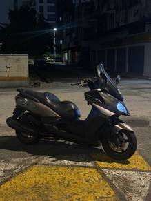 Kymco Downtown 200i