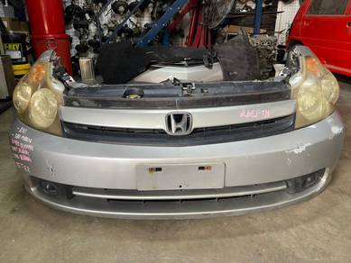 Honda Stream RN5 Front Nose Cut
