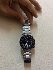 Seiko Superior Automatic 4R37-00B0