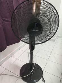 Midea Standing Fan