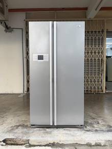 LG Side by Side Door Peti ais Fridge 581Ltr