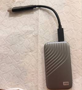 WD My Passport SSD 1TB - 100% Health Like New