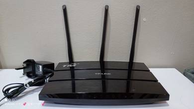 TP-LINK AC1200 Wireless Dual Band Gigabit Router