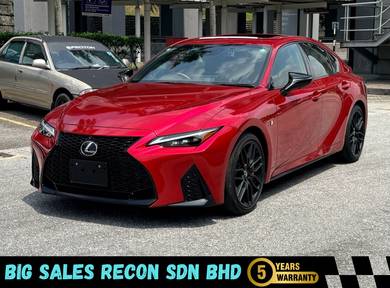 Lexus IS 300 F-SPORT in Puchong, SGR