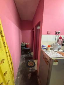 Flat For Sale in Rebana Flat