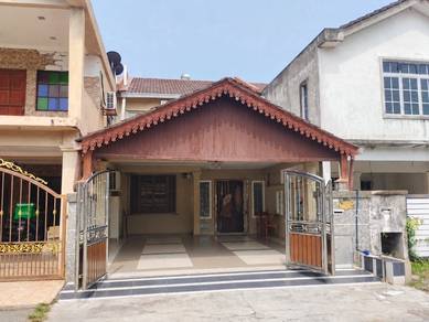 2-storey Terraced House For Sale in Saujana Utama,SGR