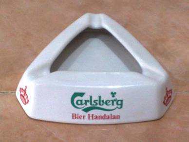 3501 antique carlsberg ashtray