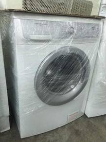 7kg Electrolux Basuh Auto Front Load Washer Mesin