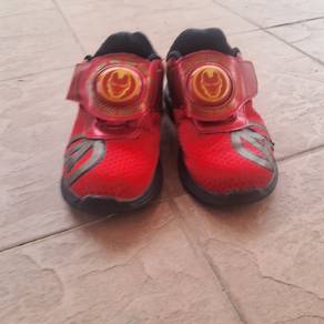 Shoe for kids
