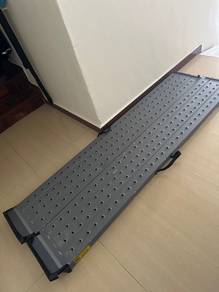Portable Wheelchair Ramp Aluminium (Foldable)