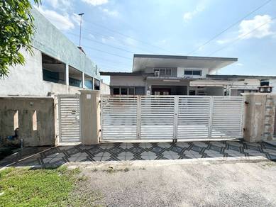 Semi-Detached House For Sale in Selayang,SGR