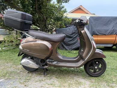 Vespa LX 150