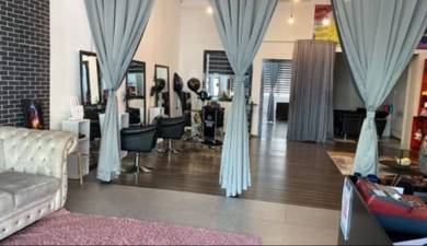 SZF Hair Studio – Fully Equipped Hair Salon