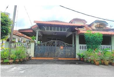 Cluster House For Auction in Sungai Rambai,MLK