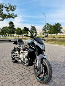 CFMOTO 675NK