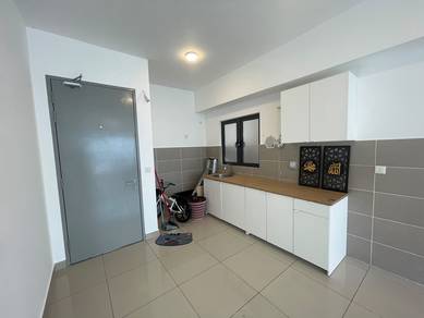 Service Residence For Rent in M Centura