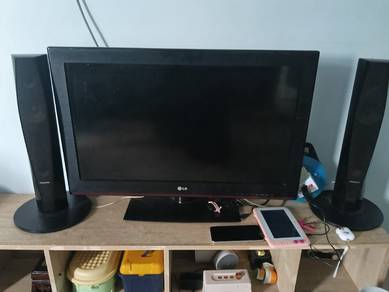 Lg tv 32' and Panasonic speaker tower 