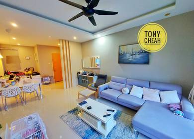 Condominium For Sale in All Seasons Park
